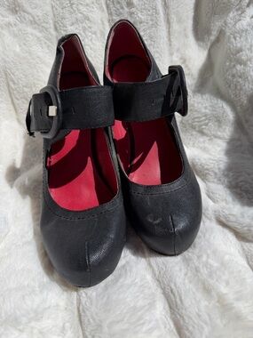 Mary Jane Black Heels with Pink Insoles